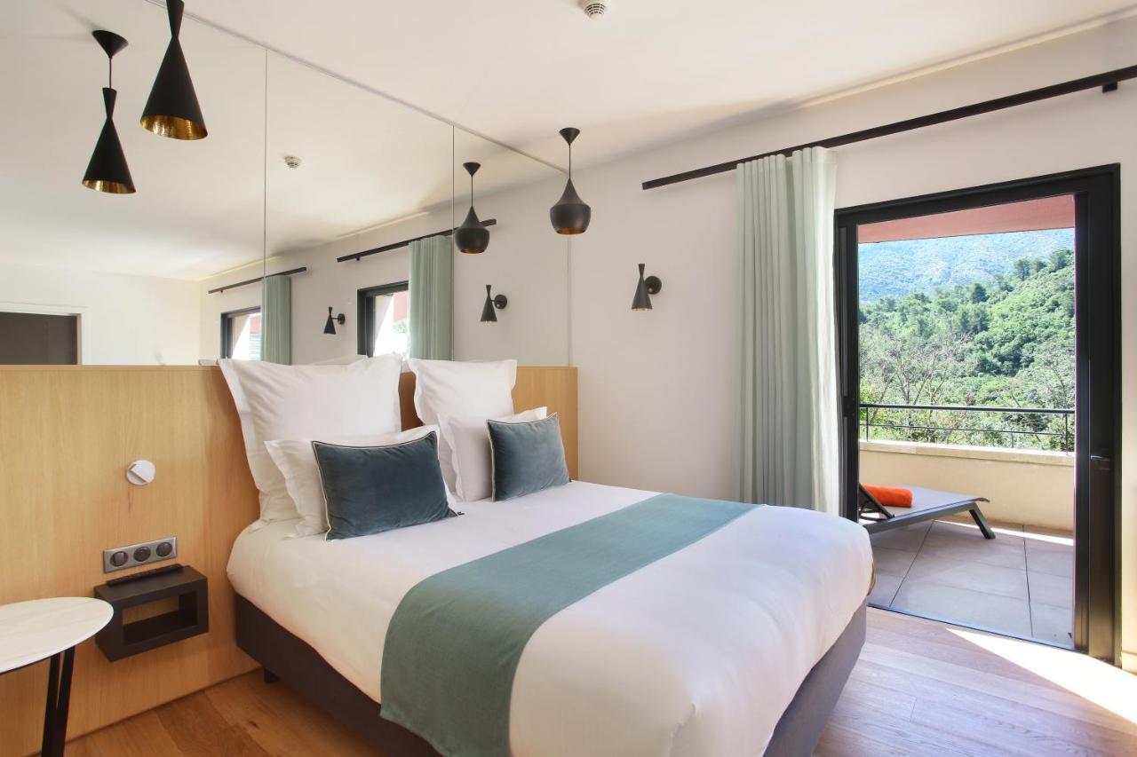 Hotel Sainte Victoire Vauvenargues ภายนอก รูปภาพ