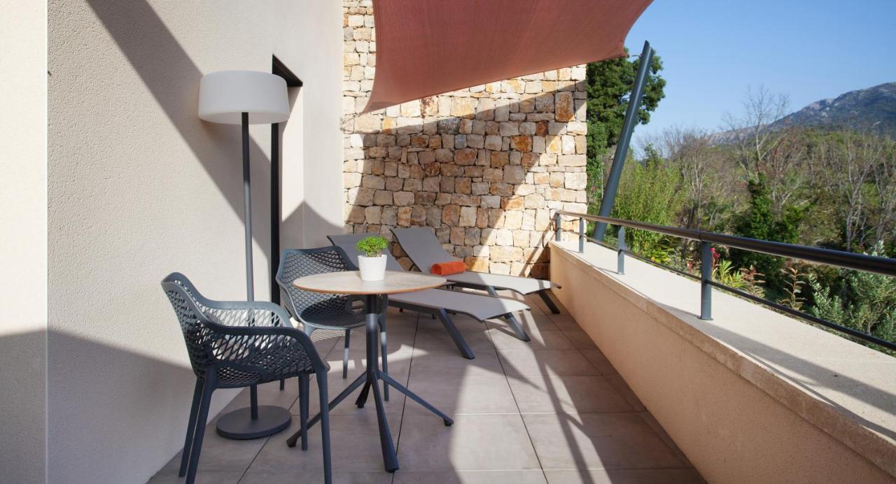 Hotel Sainte Victoire Vauvenargues ภายนอก รูปภาพ